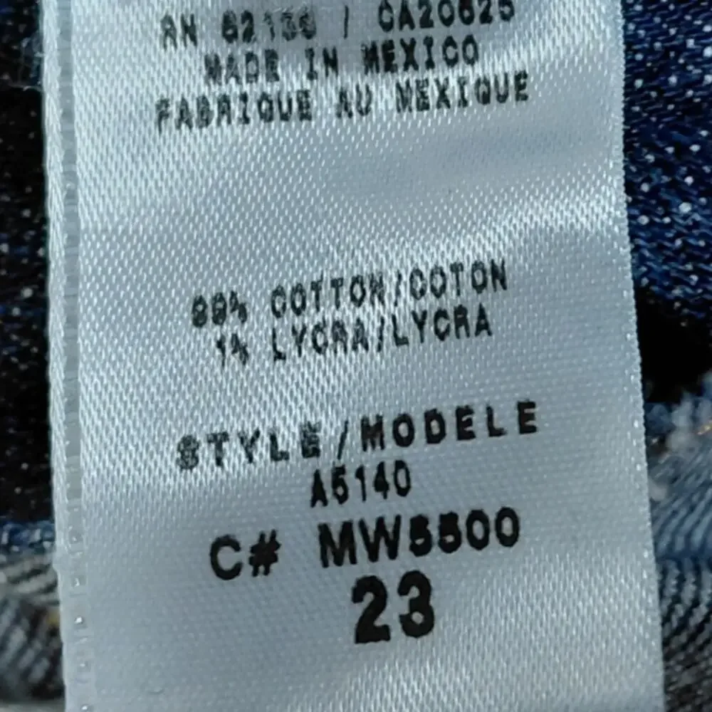 Guess A6140 Cotton Blend Blue Capri Stretch Jeans Women Size 23